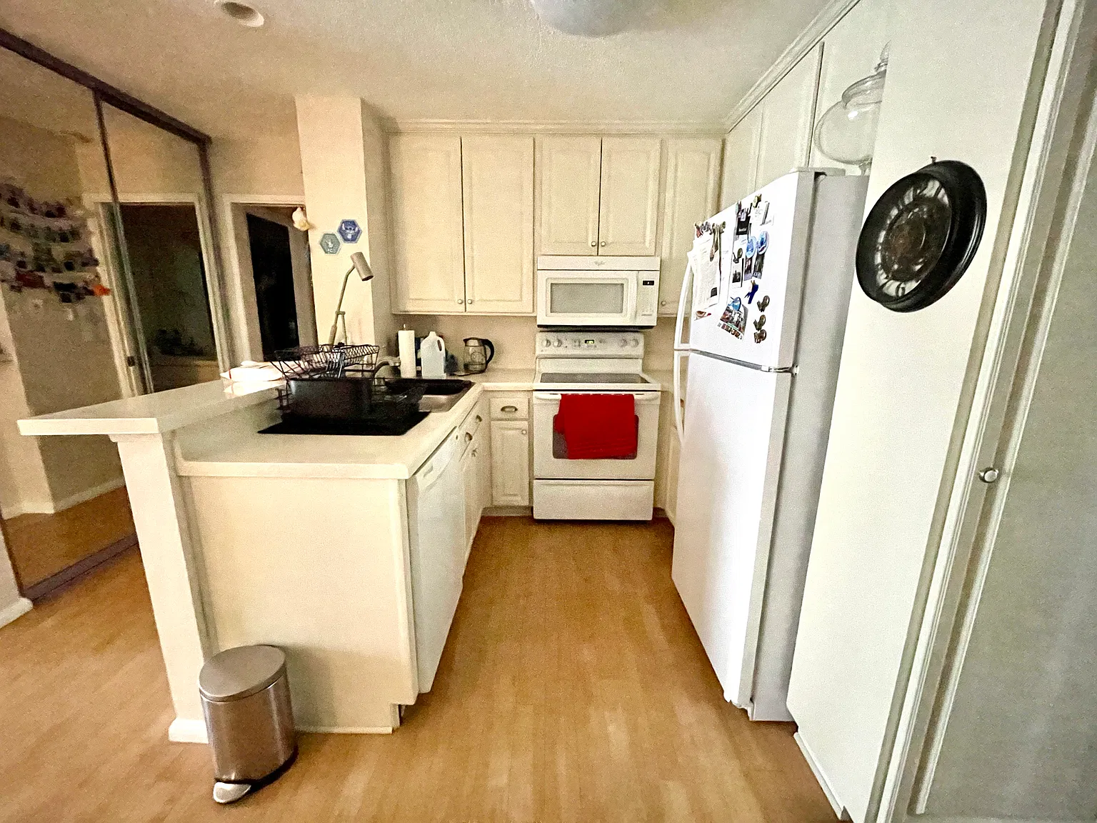 1 bed, 653 sqft, $3,200 — Photo 2