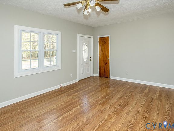 2nd image of 11512 Duncan Rd