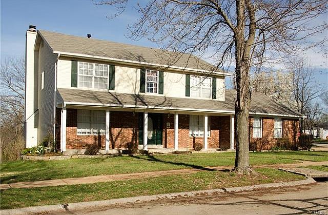 3523 Brookstone South Dr Saint Louis MO 63129 Zillow