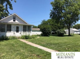 612 W 24th Ave, Bellevue, NE 68005