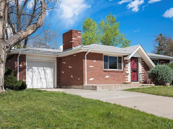 8209 Benton Way