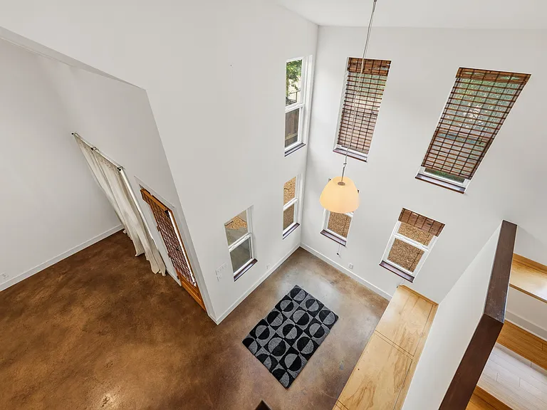 2214 Iva Ln #B — Photo 39