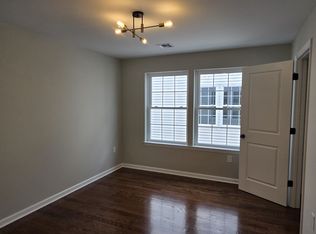 136 Littleton Ave FLOOR 2, Newark, NJ 07103