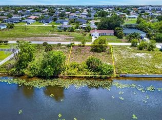 301 NW 5th Ter, Cape Coral, FL 33993