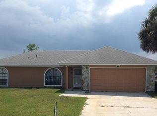 9830 Pine St, Micco, FL 32976