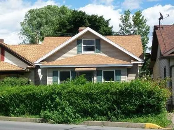 1328 N Front St, Sunbury, PA 17801