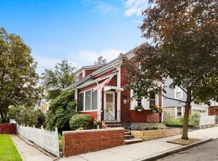22 Pratt St, Malden, MA 02148