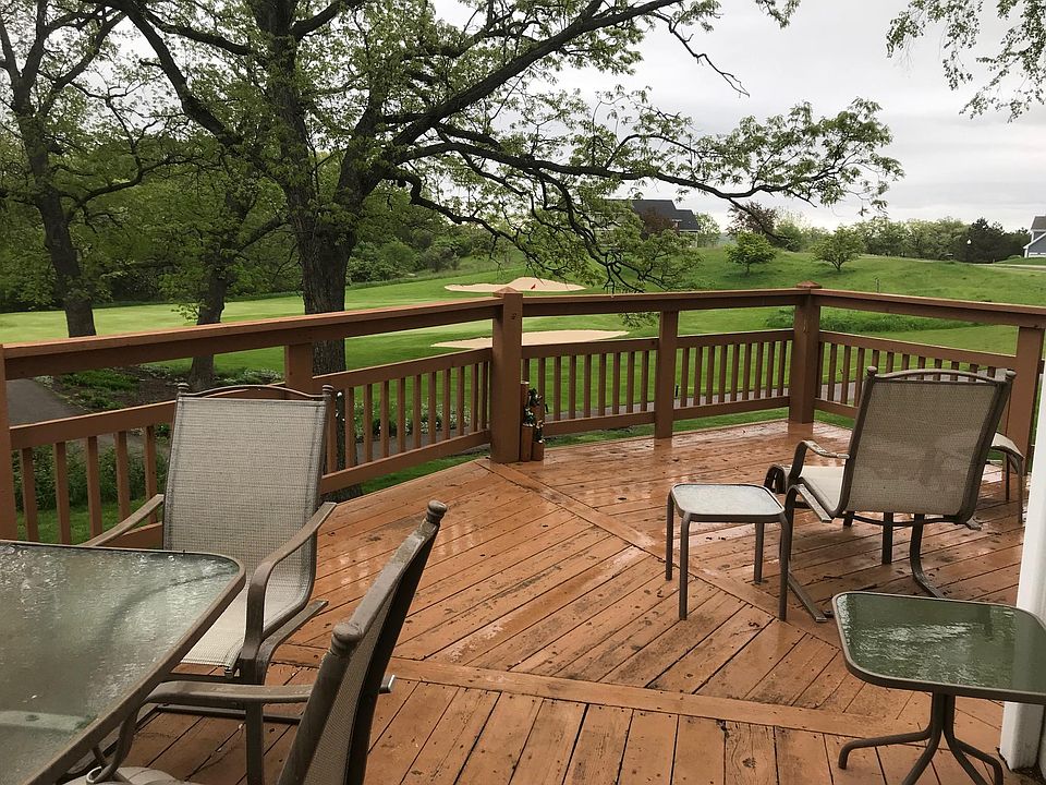 1st image of 1048 Woodland Way
