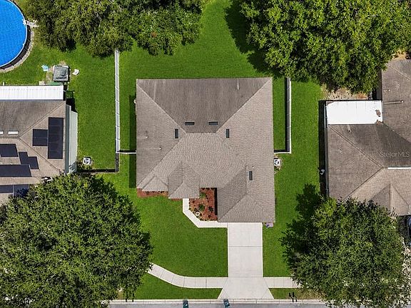 3rd image of 4607 SE 27TH STREET