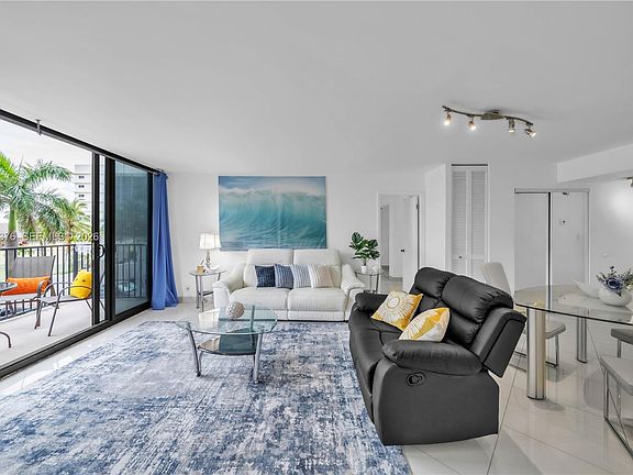 3rd image of 2101 S Ocean Dr APT 204