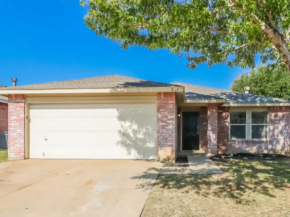 8728 Stonebriar Ln, Fort Worth, TX 76123
