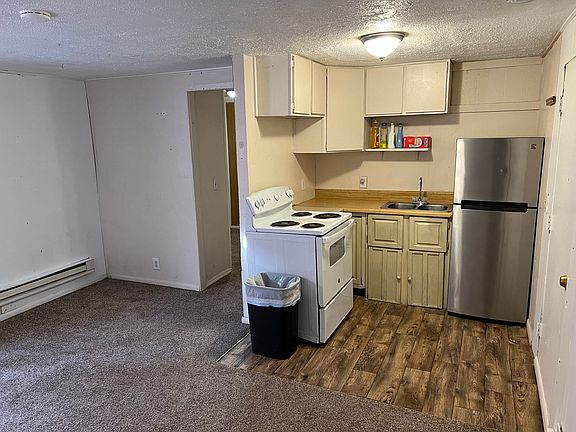4th image of 3804 Lois Dr #C