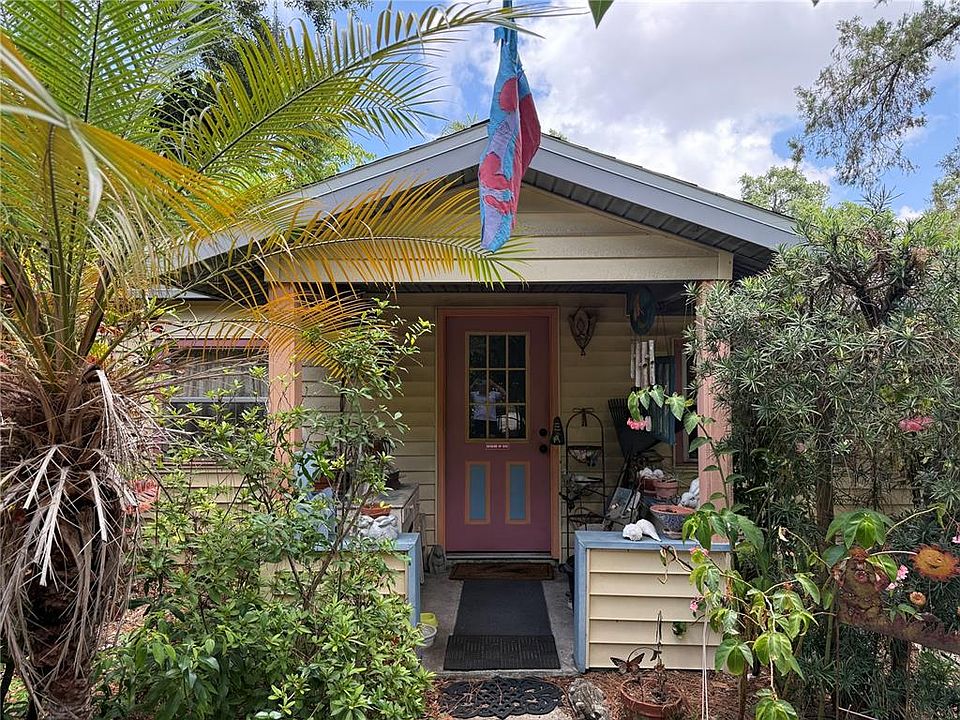 1st image of 7909 49TH AVENUE N
