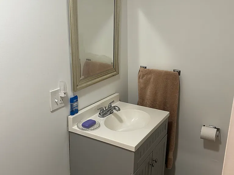 76 Elizabeth St #76A — Photo 5