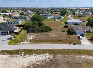 533 NW 18th Pl, Cape Coral, FL 33993