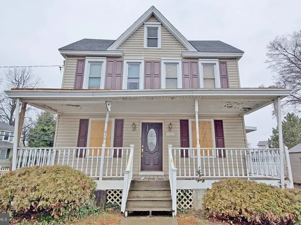 7105 N Radcliffe St, Bristol, PA 19007