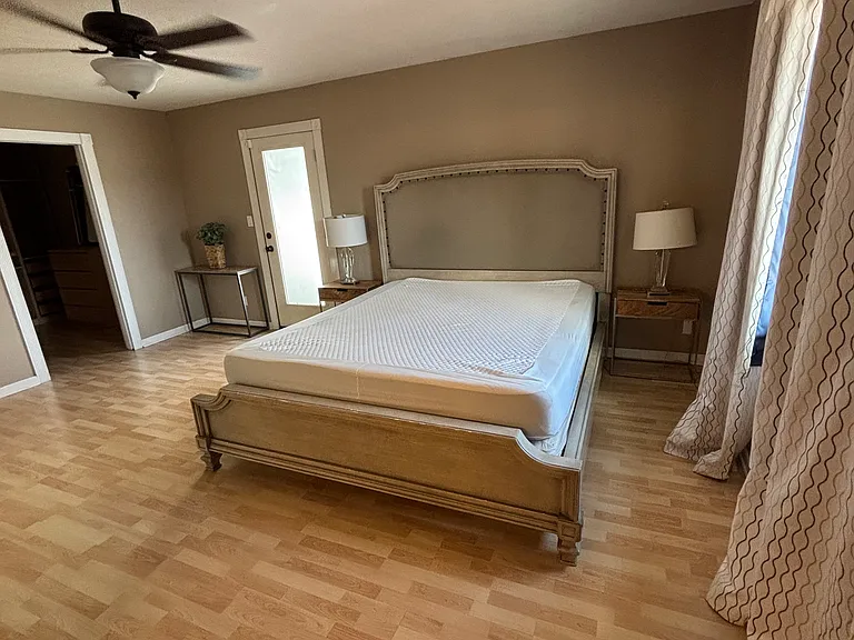 413 E Ellis Dr — Photo 10