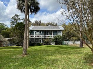 6510 Lakeshore Dr, Gainesville, FL 32641