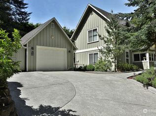 951 NE Pennington Loop, Coupeville, WA