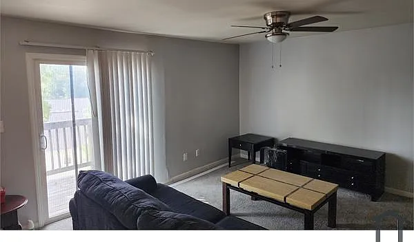 9127 Spyglass Pl #B — Photo 2