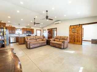 345631 E 800th Rd, Agra, OK 74824