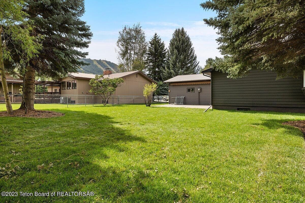 50 Absaroka Dr, Jackson, WY 83001 MLS 221224 Zillow