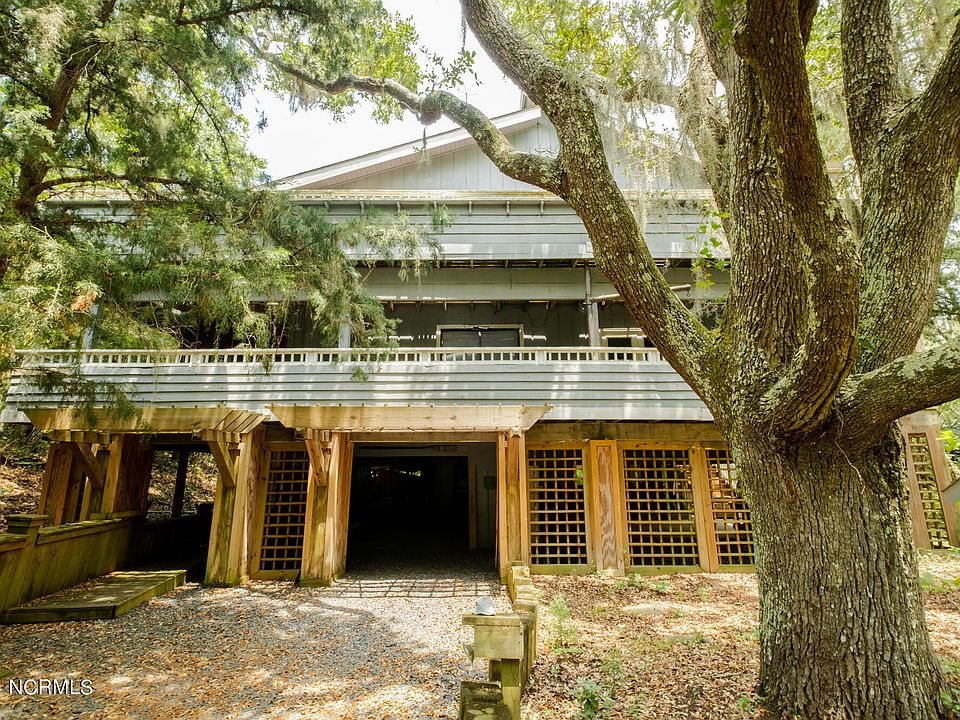1st image of 3 Old Baldy Court