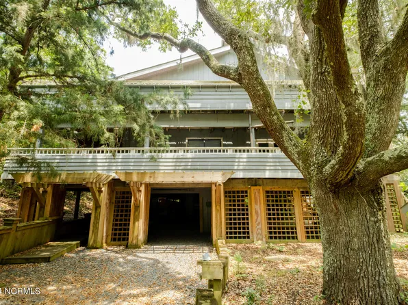 3 Old Baldy Court, Bald Head Island, NC 28461