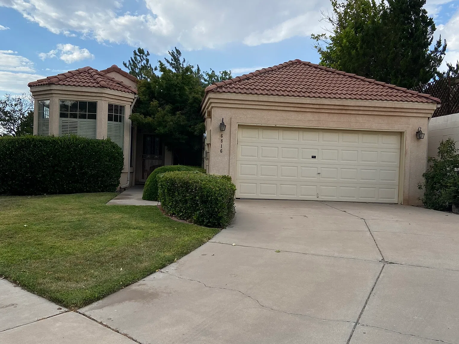3 bed, 1573 sqft, $2,500 — Photo 2