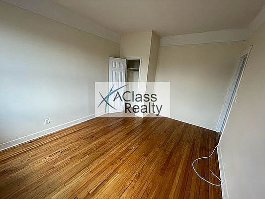 3rd image of 143-28 Cherry Ave #D3