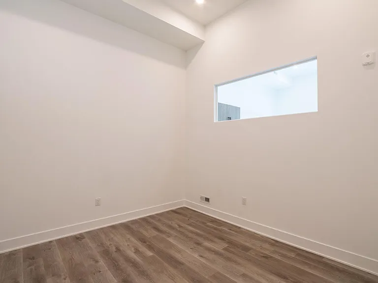 1420 Point Breeze Avenue — Photo 66