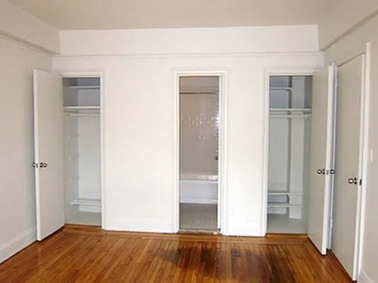 Rented by DSA Realty | media 11