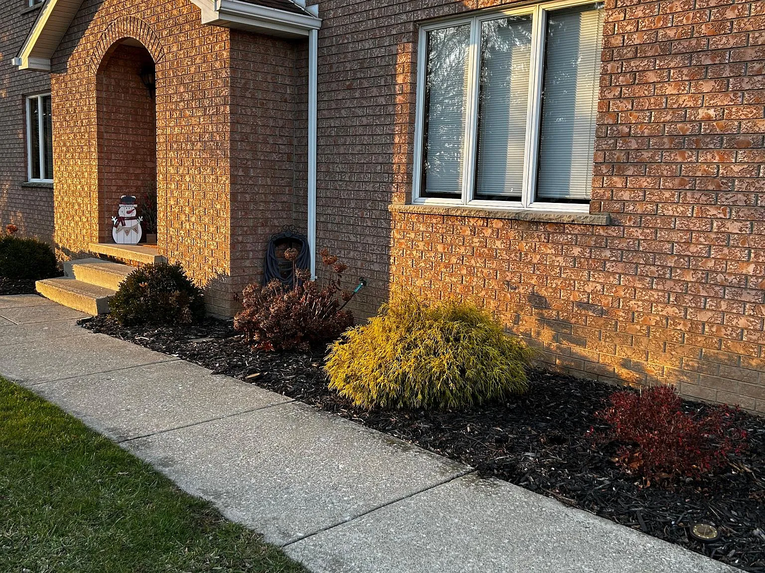 2 bed, 1.5 bath, 1100 sqft, $1,400 — Photo 2