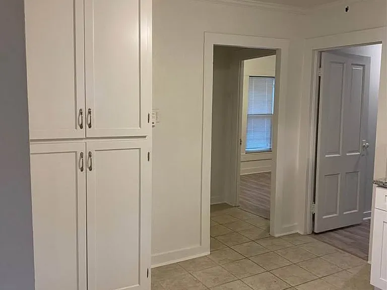816 W Avenue H — Photo 6