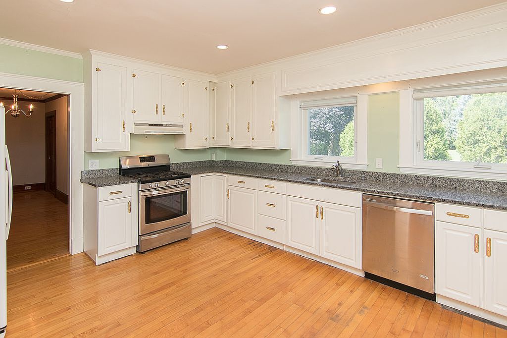 57 Wilson St, Norwood, MA 02062 Zillow