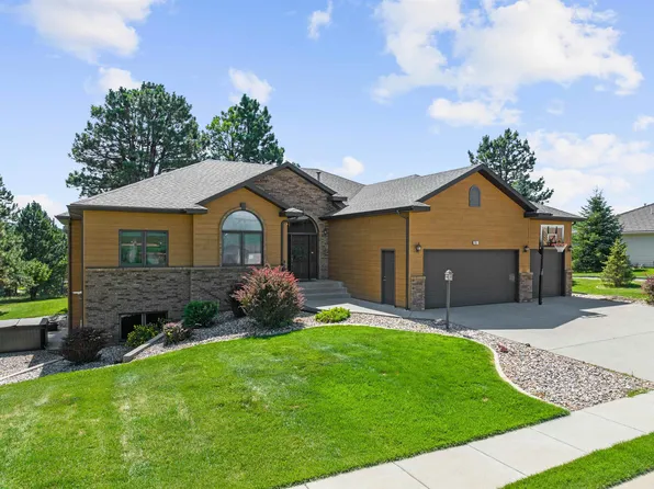 7153 Prestwick Rd, Rapid City, SD 57702