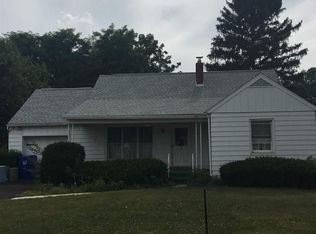 26 Charles St, Carlisle, PA 17013