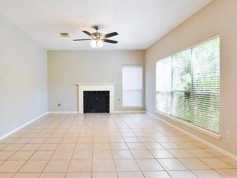 4742 Stoney Point Ct — Photo 7