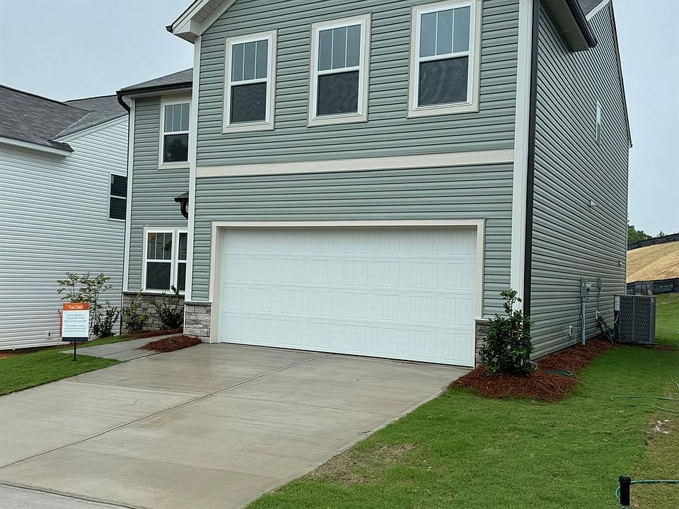 2nd image of 1172 Overland Dr