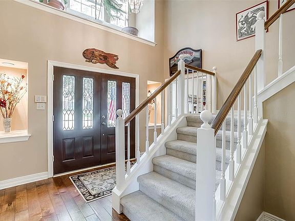 5th image of 5054 Golden Ln