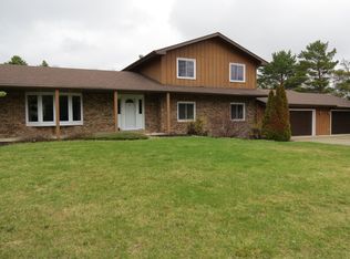 2213 2nd St SE, Jamestown, ND 58401