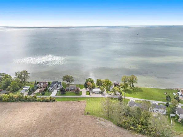 4511 Burke Rd, Newport, MI 48166