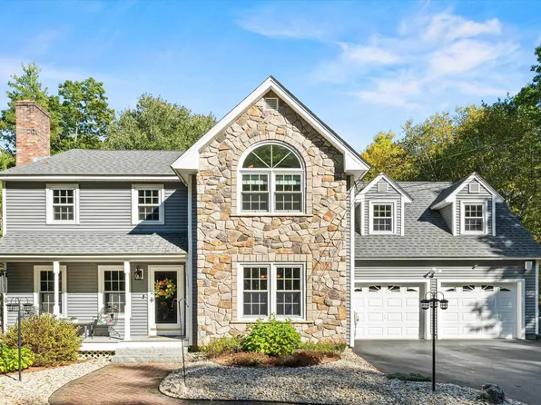 71 Sage Court, Goffstown, NH 03045