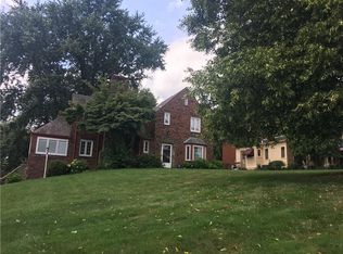 17 Elmhurst Rd, Pittsburgh, PA 15220