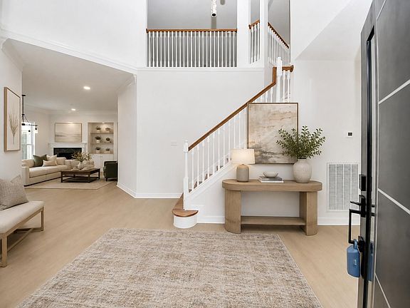 2nd image of 5654 Grand Floral Blvd