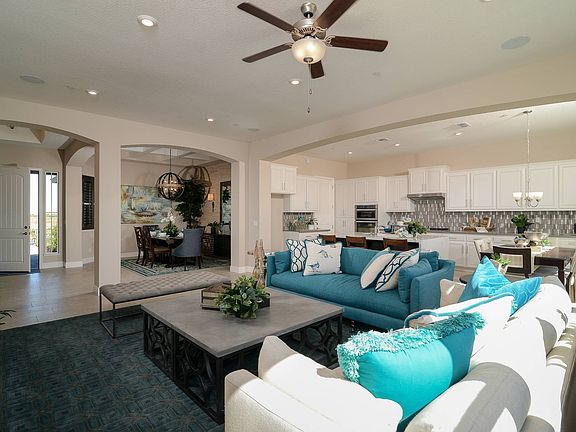 Interior Zinfandel 04 - Living1