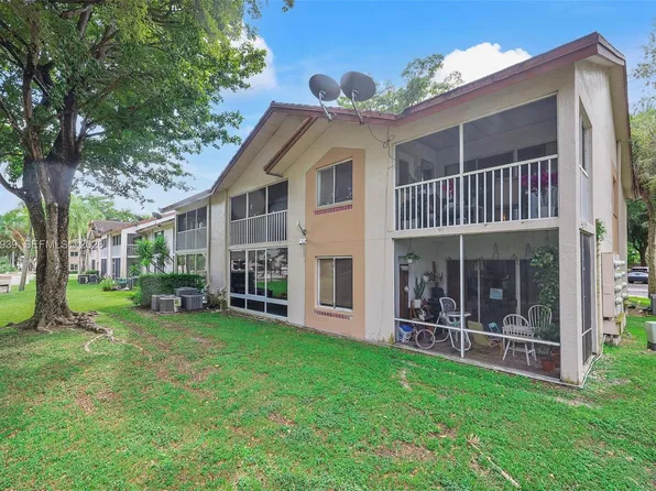 9203 SW 141st Pl #9203, Miami, FL 33186