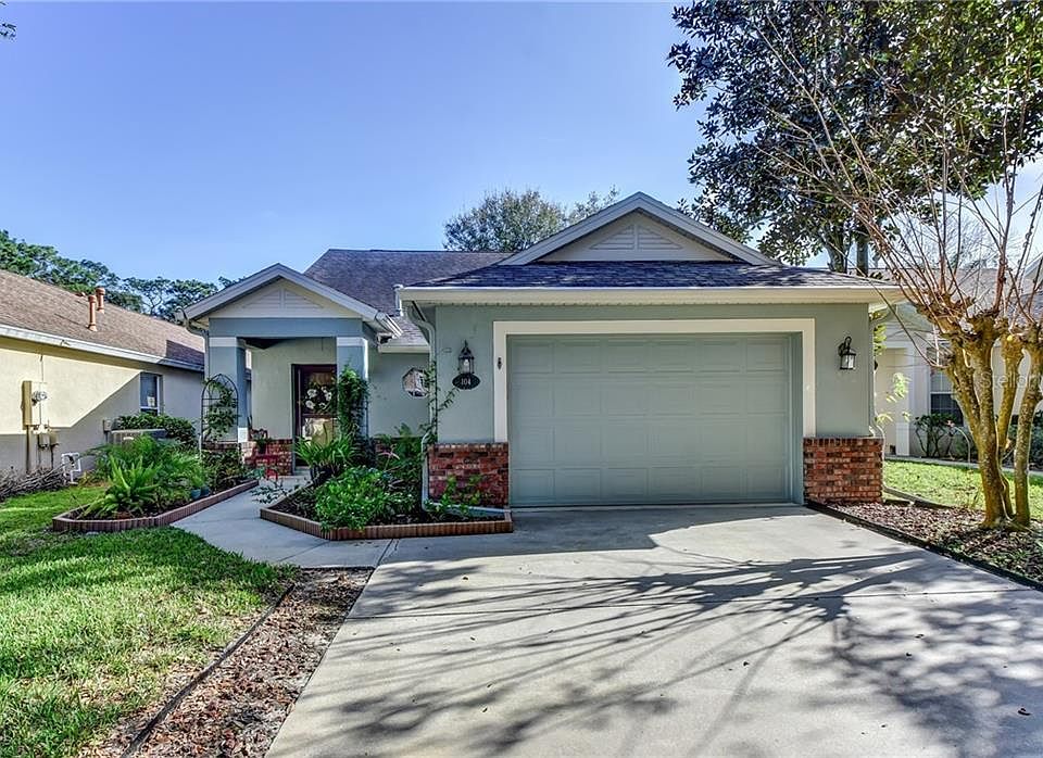 1st image of 104 Littleton Cir