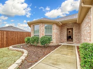 400 Harding Ln, Lavon, TX 75166