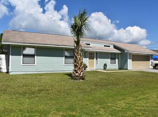 913 Pelican Pl, Panama City Beach, FL 32407